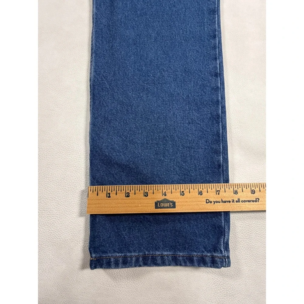 New LL Bean‎ Mens Classic Fit Jeans 35x32 Medium Wash Blue Denim Straight Leg